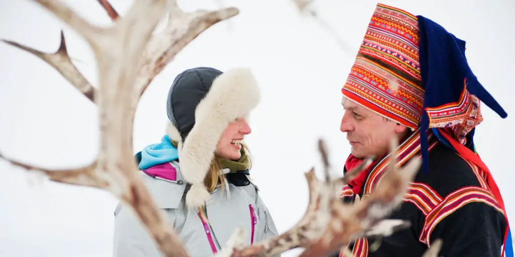 La Vida Contemporánea de los Sámi