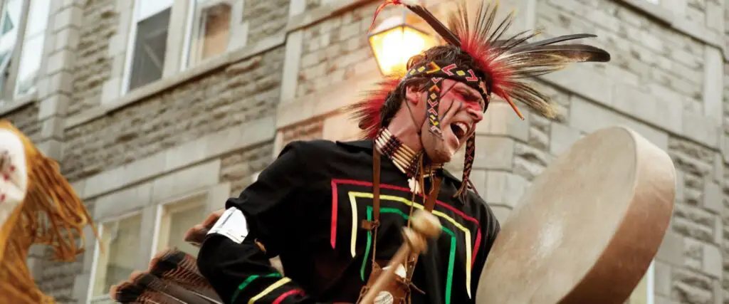 Orígenes Divinos de la Música Indígena